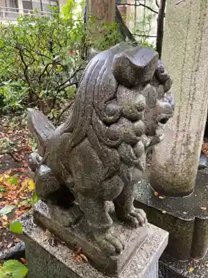 子安神社の狛犬