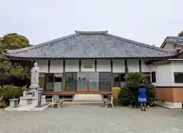 東漸寺の本殿・本堂