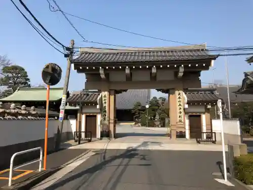 永平寺別院長谷寺の山門