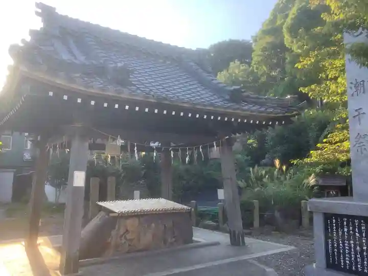 神前神社の手水舎