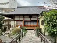 常楽寺の本殿・本堂