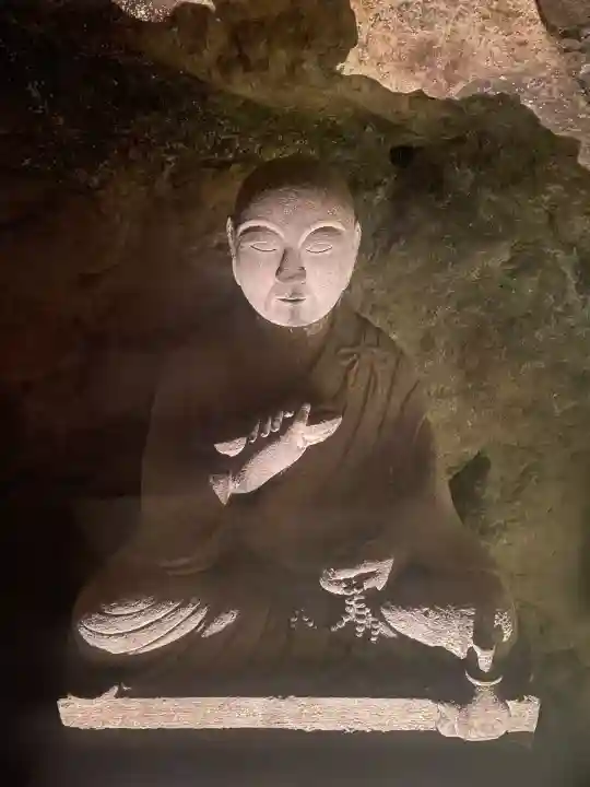 江の島岩屋(神奈川県)