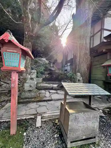 英彦山神宮の{uncategorized: "未分類", other: "その他", undefined: "問題あり", building: "その他建物", grave: "お墓", sacred_gate: "鳥居", guardian: "狛犬", statue: "像", buddha: "仏像", history: "歴史", nature: "自然", garden: "庭園", animal: "動物", pagoda: "塔", temizu: "手水舎", mountain_gate: "山門・神門", sanctuary: "本殿・本堂", subordinate: "末社・摂社", art: "芸術", scenery: "景色", jizo: "地蔵", ema: "絵馬", goshuin: "御朱印", omikuji: "おみくじ", items: "授与品その他", amulet: "お守り", goshuincho: "御朱印帳", eats: "食事", festival: "お祭り", votive_dance: "神楽", shichigosan: "七五三参", wedding: "結婚式", experience: "体験その他", initially: "初詣", around: "周辺", anti_infection: "感染症対策"}