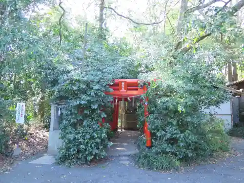 八幡古表神社の末社