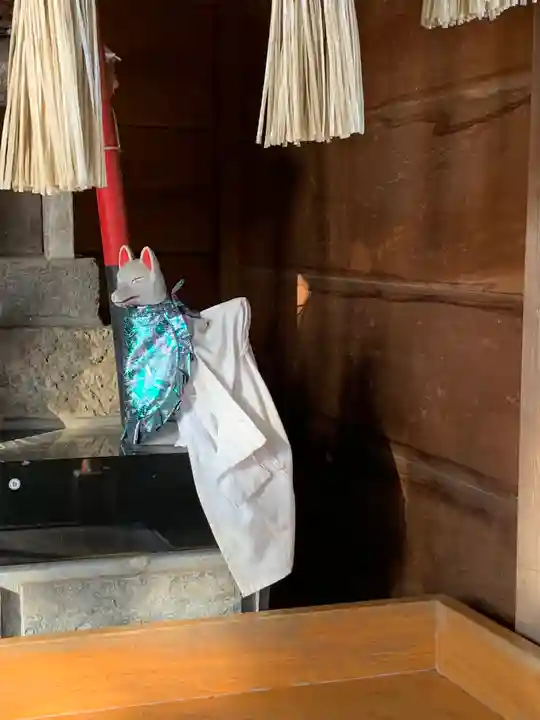 小泉稲荷神社の狛犬