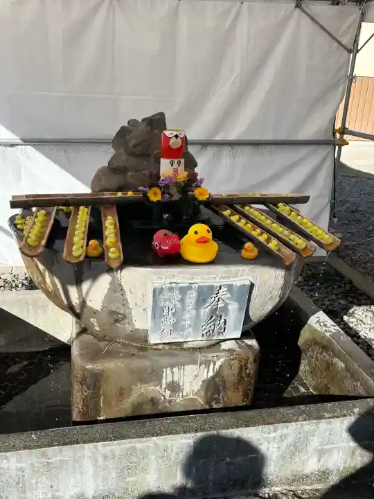 榴岡天満宮の{uncategorized: "未分類", other: "その他", undefined: "問題あり", building: "その他建物", grave: "お墓", sacred_gate: "鳥居", guardian: "狛犬", statue: "像", buddha: "仏像", history: "歴史", nature: "自然", garden: "庭園", animal: "動物", pagoda: "塔", temizu: "手水舎", mountain_gate: "山門・神門", sanctuary: "本殿・本堂", subordinate: "末社・摂社", art: "芸術", scenery: "景色", jizo: "地蔵", ema: "絵馬", goshuin: "御朱印", omikuji: "おみくじ", items: "授与品その他", amulet: "お守り", goshuincho: "御朱印帳", eats: "食事", festival: "お祭り", votive_dance: "神楽", shichigosan: "七五三参", wedding: "結婚式", experience: "体験その他", initially: "初詣", around: "周辺", anti_infection: "感染症対策"}