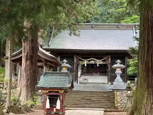 河口浅間神社の山門