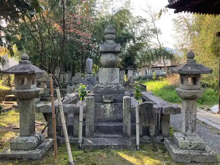 聖衆来迎寺(滋賀県)