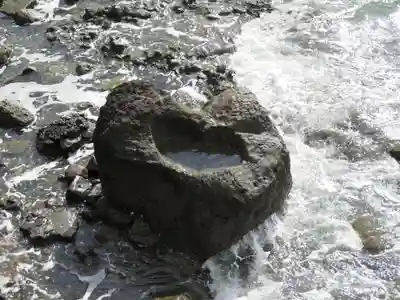 粟嶋社の手水舎