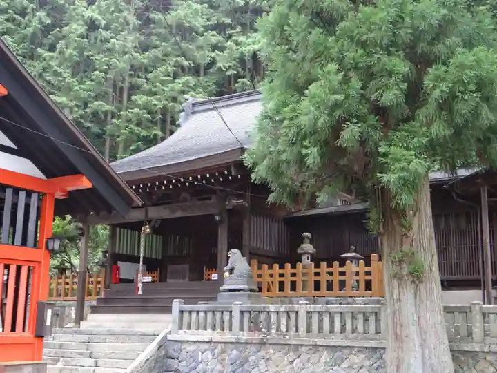 鎮神社(長野県)
