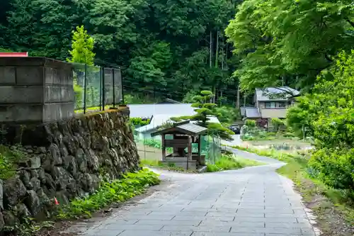 諏訪大社上社前宮(長野県)
