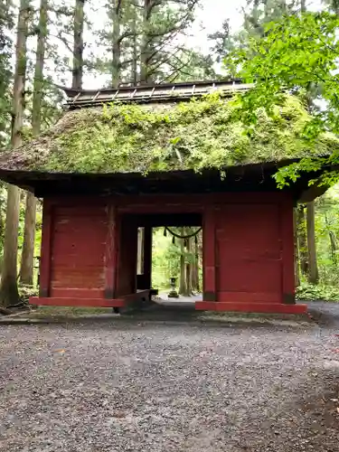 戸隠神社奥社の山門・神門