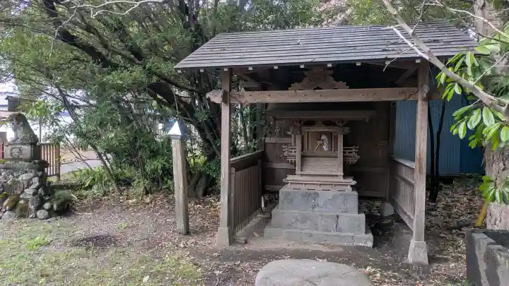 今市瀧尾神社の{uncategorized: "未分類", other: "その他", undefined: "問題あり", building: "その他建物", grave: "お墓", sacred_gate: "鳥居", guardian: "狛犬", statue: "像", buddha: "仏像", history: "歴史", nature: "自然", garden: "庭園", animal: "動物", pagoda: "塔", temizu: "手水舎", mountain_gate: "山門・神門", sanctuary: "本殿・本堂", subordinate: "末社・摂社", art: "芸術", scenery: "景色", jizo: "地蔵", ema: "絵馬", goshuin: "御朱印", omikuji: "おみくじ", items: "授与品その他", amulet: "お守り", goshuincho: "御朱印帳", eats: "食事", festival: "お祭り", votive_dance: "神楽", shichigosan: "七五三参", wedding: "結婚式", experience: "体験その他", initially: "初詣", around: "周辺", anti_infection: "感染症対策"}