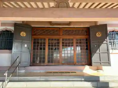 中台寺の{uncategorized: "未分類", other: "その他", undefined: "問題あり", building: "その他建物", grave: "お墓", sacred_gate: "鳥居", guardian: "狛犬", statue: "像", buddha: "仏像", history: "歴史", nature: "自然", garden: "庭園", animal: "動物", pagoda: "塔", temizu: "手水舎", mountain_gate: "山門・神門", sanctuary: "本殿・本堂", subordinate: "末社・摂社", art: "芸術", scenery: "景色", jizo: "地蔵", ema: "絵馬", goshuin: "御朱印", omikuji: "おみくじ", items: "授与品その他", amulet: "お守り", goshuincho: "御朱印帳", eats: "食事", festival: "お祭り", votive_dance: "神楽", shichigosan: "七五三参", wedding: "結婚式", experience: "体験その他", initially: "初詣", around: "周辺", anti_infection: "感染症対策"}