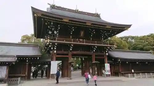 真清田神社の山門・神門
