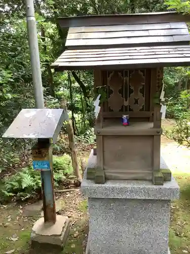 城山八幡宮の末社・摂社
