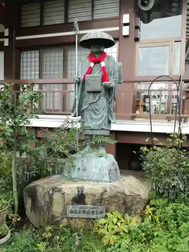 泉竜寺(乙女不動尊)の像