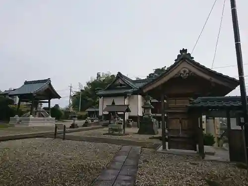 中道院の建物その他