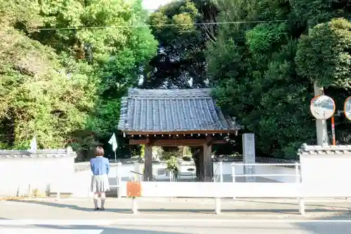 法蔵寺の山門