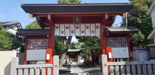 立石熊野神社の山門