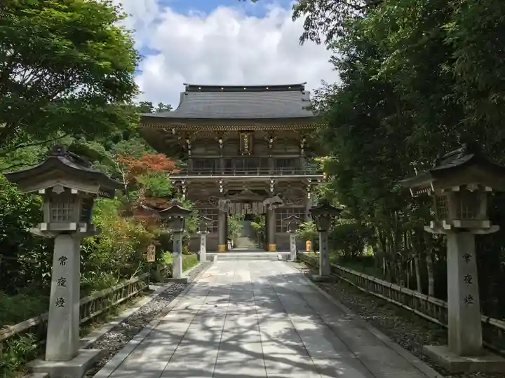 秋葉山本宮 秋葉神社 上社の山門・神門