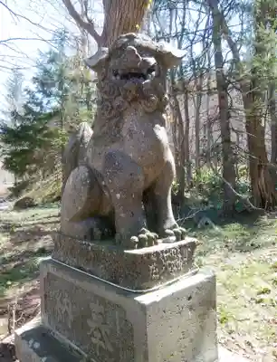 定山渓神社の狛犬
