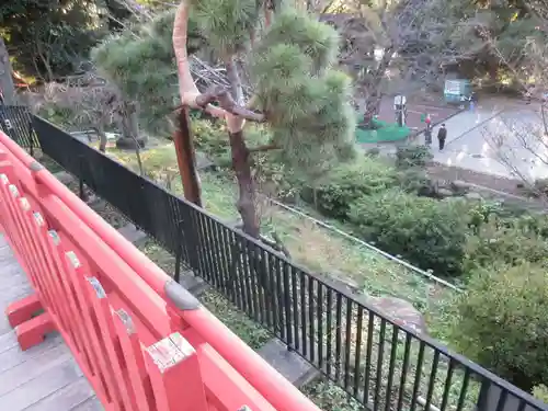 清水観音堂の庭園