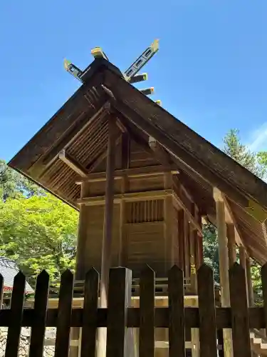 山口大神宮の{uncategorized: "未分類", other: "その他", undefined: "問題あり", building: "その他建物", grave: "お墓", sacred_gate: "鳥居", guardian: "狛犬", statue: "像", buddha: "仏像", history: "歴史", nature: "自然", garden: "庭園", animal: "動物", pagoda: "塔", temizu: "手水舎", mountain_gate: "山門・神門", sanctuary: "本殿・本堂", subordinate: "末社・摂社", art: "芸術", scenery: "景色", jizo: "地蔵", ema: "絵馬", goshuin: "御朱印", omikuji: "おみくじ", items: "授与品その他", amulet: "お守り", goshuincho: "御朱印帳", eats: "食事", festival: "お祭り", votive_dance: "神楽", shichigosan: "七五三参", wedding: "結婚式", experience: "体験その他", initially: "初詣", around: "周辺", anti_infection: "感染症対策"}