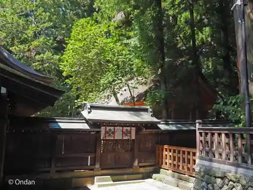 諏訪大社下社秋宮(長野県)