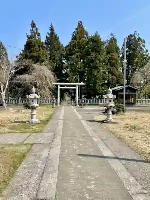 居多神社の{uncategorized: "未分類", other: "その他", undefined: "問題あり", building: "その他建物", grave: "お墓", sacred_gate: "鳥居", guardian: "狛犬", statue: "像", buddha: "仏像", history: "歴史", nature: "自然", garden: "庭園", animal: "動物", pagoda: "塔", temizu: "手水舎", mountain_gate: "山門・神門", sanctuary: "本殿・本堂", subordinate: "末社・摂社", art: "芸術", scenery: "景色", jizo: "地蔵", ema: "絵馬", goshuin: "御朱印", omikuji: "おみくじ", items: "授与品その他", amulet: "お守り", goshuincho: "御朱印帳", eats: "食事", festival: "お祭り", votive_dance: "神楽", shichigosan: "七五三参", wedding: "結婚式", experience: "体験その他", initially: "初詣", around: "周辺", anti_infection: "感染症対策"}