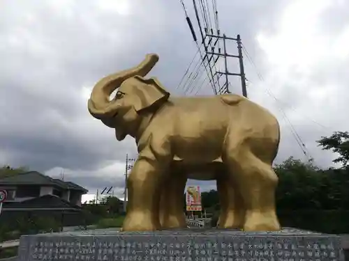 長福寿寺の狛犬