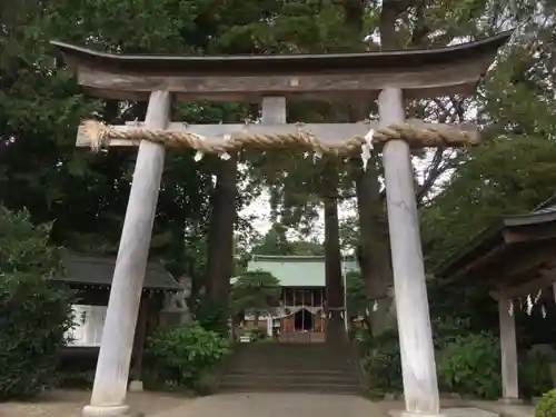 比々多神社の鳥居