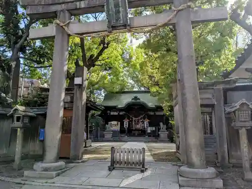 海老江八坂神社の鳥居