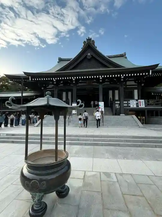 尊永寺の{uncategorized: "未分類", other: "その他", undefined: "問題あり", building: "その他建物", grave: "お墓", sacred_gate: "鳥居", guardian: "狛犬", statue: "像", buddha: "仏像", history: "歴史", nature: "自然", garden: "庭園", animal: "動物", pagoda: "塔", temizu: "手水舎", mountain_gate: "山門・神門", sanctuary: "本殿・本堂", subordinate: "末社・摂社", art: "芸術", scenery: "景色", jizo: "地蔵", ema: "絵馬", goshuin: "御朱印", omikuji: "おみくじ", items: "授与品その他", amulet: "お守り", goshuincho: "御朱印帳", eats: "食事", festival: "お祭り", votive_dance: "神楽", shichigosan: "七五三参", wedding: "結婚式", experience: "体験その他", initially: "初詣", around: "周辺", anti_infection: "感染症対策"}