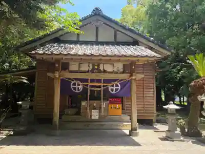 玉山神社の{uncategorized: "未分類", other: "その他", undefined: "問題あり", building: "その他建物", grave: "お墓", sacred_gate: "鳥居", guardian: "狛犬", statue: "像", buddha: "仏像", history: "歴史", nature: "自然", garden: "庭園", animal: "動物", pagoda: "塔", temizu: "手水舎", mountain_gate: "山門・神門", sanctuary: "本殿・本堂", subordinate: "末社・摂社", art: "芸術", scenery: "景色", jizo: "地蔵", ema: "絵馬", goshuin: "御朱印", omikuji: "おみくじ", items: "授与品その他", amulet: "お守り", goshuincho: "御朱印帳", eats: "食事", festival: "お祭り", votive_dance: "神楽", shichigosan: "七五三参", wedding: "結婚式", experience: "体験その他", initially: "初詣", around: "周辺", anti_infection: "感染症対策"}