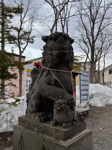 星置神社の狛犬