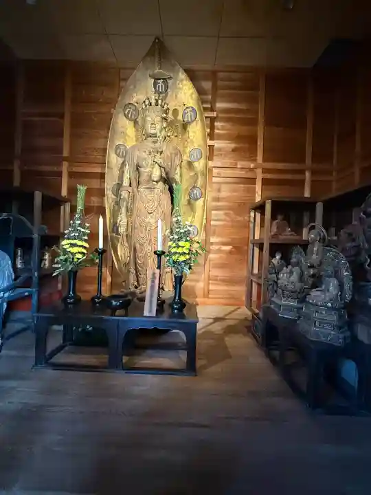 法起寺の{uncategorized: "未分類", other: "その他", undefined: "問題あり", building: "その他建物", grave: "お墓", sacred_gate: "鳥居", guardian: "狛犬", statue: "像", buddha: "仏像", history: "歴史", nature: "自然", garden: "庭園", animal: "動物", pagoda: "塔", temizu: "手水舎", mountain_gate: "山門・神門", sanctuary: "本殿・本堂", subordinate: "末社・摂社", art: "芸術", scenery: "景色", jizo: "地蔵", ema: "絵馬", goshuin: "御朱印", omikuji: "おみくじ", items: "授与品その他", amulet: "お守り", goshuincho: "御朱印帳", eats: "食事", festival: "お祭り", votive_dance: "神楽", shichigosan: "七五三参", wedding: "結婚式", experience: "体験その他", initially: "初詣", around: "周辺", anti_infection: "感染症対策"}