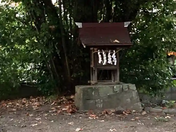 高井神社の末社・摂社