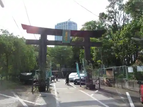 芝東照宮の鳥居