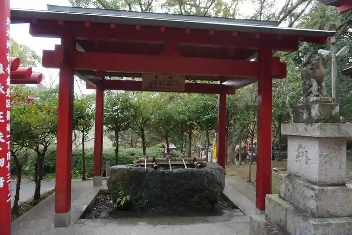 宮地嶽神社の手水舎