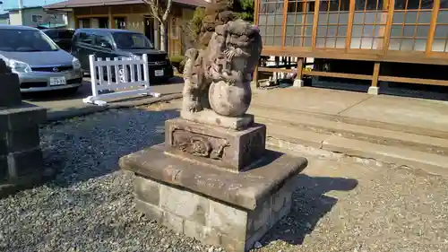 伊達神社の狛犬