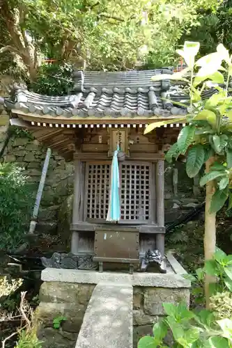 宝厳寺の末社