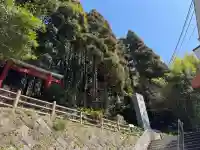 鵜戸神宮の{uncategorized: "未分類", other: "その他", undefined: "問題あり", building: "その他建物", grave: "お墓", sacred_gate: "鳥居", guardian: "狛犬", statue: "像", buddha: "仏像", history: "歴史", nature: "自然", garden: "庭園", animal: "動物", pagoda: "塔", temizu: "手水舎", mountain_gate: "山門・神門", sanctuary: "本殿・本堂", subordinate: "末社・摂社", art: "芸術", scenery: "景色", jizo: "地蔵", ema: "絵馬", goshuin: "御朱印", omikuji: "おみくじ", items: "授与品その他", amulet: "お守り", goshuincho: "御朱印帳", eats: "食事", festival: "お祭り", votive_dance: "神楽", shichigosan: "七五三参", wedding: "結婚式", experience: "体験その他", initially: "初詣", around: "周辺", anti_infection: "感染症対策"}