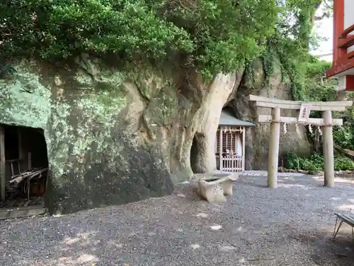 岩樟神社(兵庫県)
