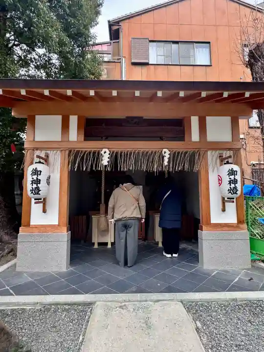 安井金比羅宮の{uncategorized: "未分類", other: "その他", undefined: "問題あり", building: "その他建物", grave: "お墓", sacred_gate: "鳥居", guardian: "狛犬", statue: "像", buddha: "仏像", history: "歴史", nature: "自然", garden: "庭園", animal: "動物", pagoda: "塔", temizu: "手水舎", mountain_gate: "山門・神門", sanctuary: "本殿・本堂", subordinate: "末社・摂社", art: "芸術", scenery: "景色", jizo: "地蔵", ema: "絵馬", goshuin: "御朱印", omikuji: "おみくじ", items: "授与品その他", amulet: "お守り", goshuincho: "御朱印帳", eats: "食事", festival: "お祭り", votive_dance: "神楽", shichigosan: "七五三参", wedding: "結婚式", experience: "体験その他", initially: "初詣", around: "周辺", anti_infection: "感染症対策"}