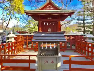 鶴岡八幡宮の末社・摂社
