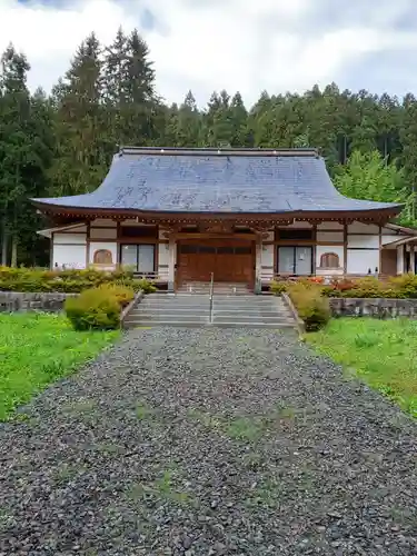 永徳寺の本殿