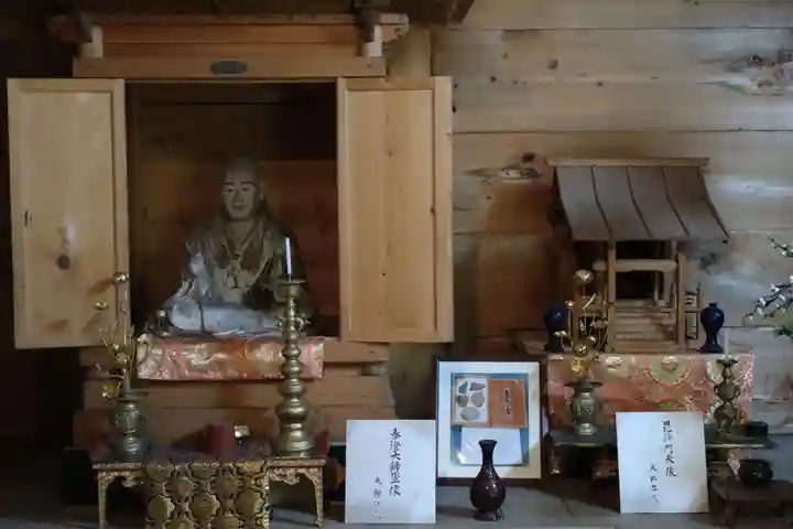 石徹白大師堂(岐阜県)