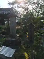 谷性寺の建物その他