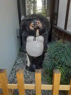 谷中西光寺の狛犬